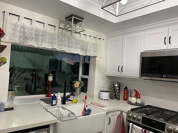 New windows,updated kitchen 
