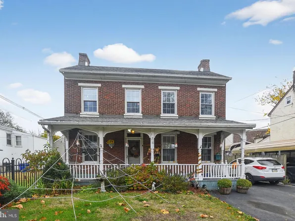 176 Manatawny St, Pottstown, PA 19464