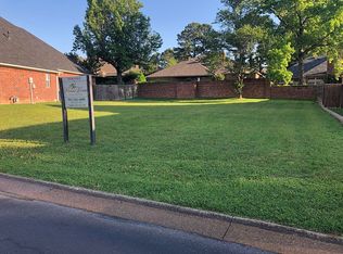 7127 Holly Square Ct, Tyler, TX 75703
