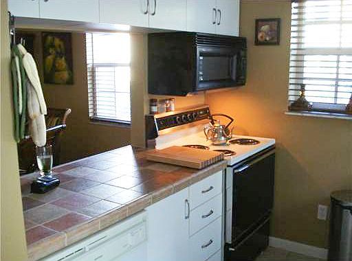 5th image of 311 Waterside Dr
