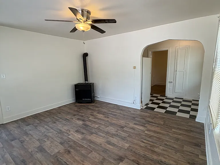 1107 Manitou Ave #10 — Photo 7