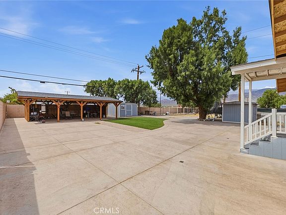 3rd image of 52010 Maxine Ave