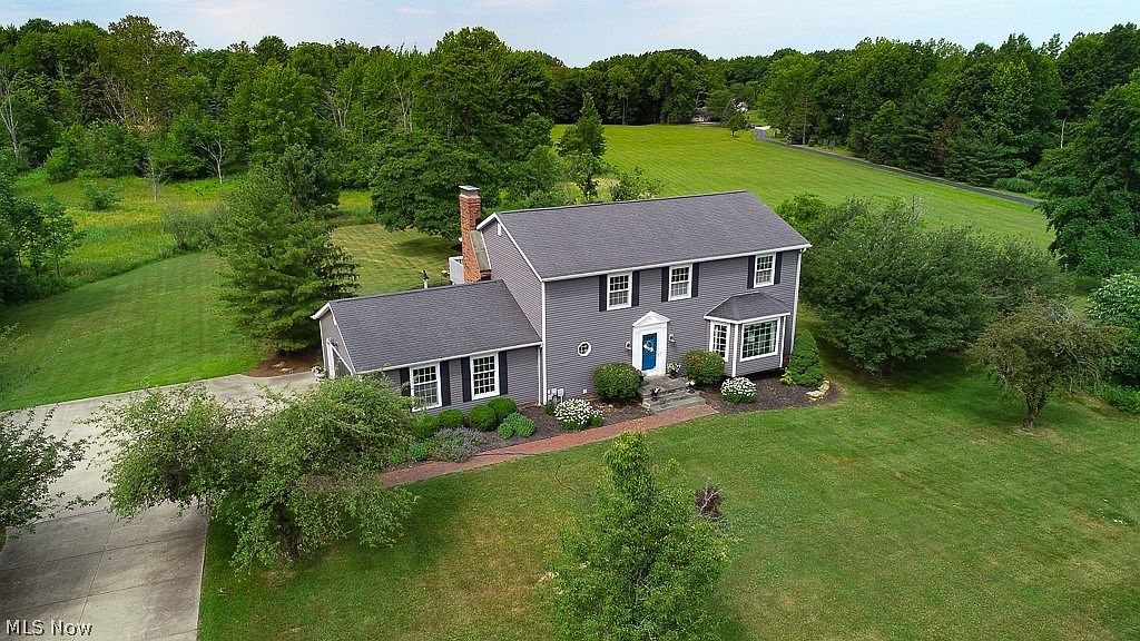 9990 Hobart Rd, Kirtland, OH 44094 Zillow