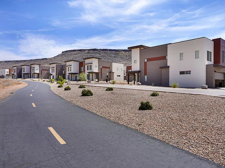 Black Ridge Townhomes — Photo 57