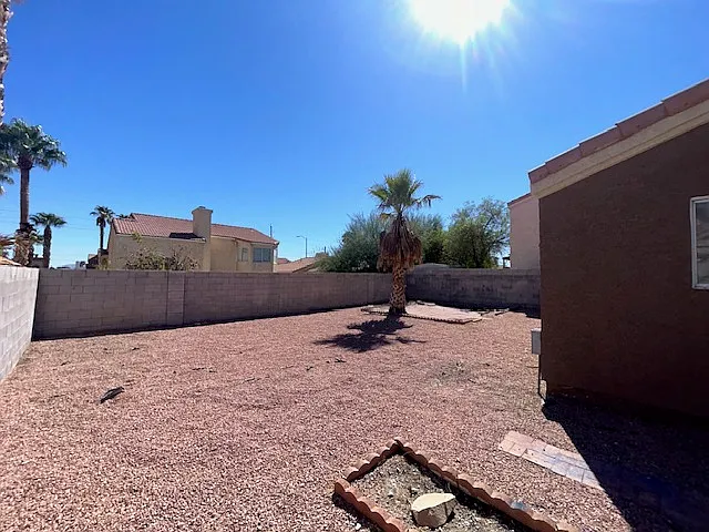 2 bed, 1374 sqft, $1,975 — Photo 2