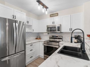 567 Yates Rd #204, Kelowna, BC V1V2V4