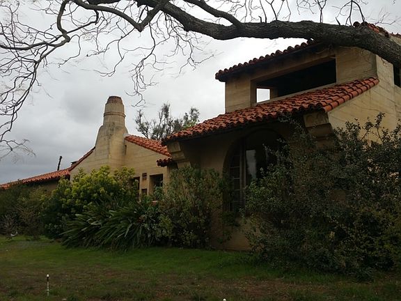 4th image of 11372 Skyline Dr