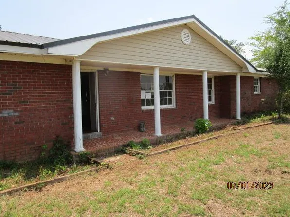 15614 Cedar Springs Rd, Blakely, GA 39823