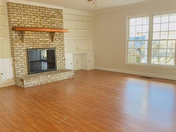 4th image of 112 Wind Terrace Ct