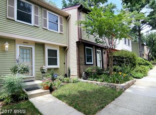 8456 Sugar Creek Ln, Springfield, VA 22153