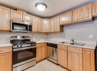 York Plaza, Edina, MN 55435