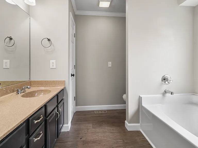 1841 Darlington Dr — Photo 16