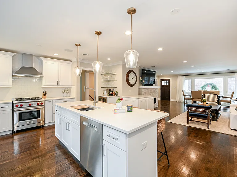 530 Anthony St #530 — Photo 4