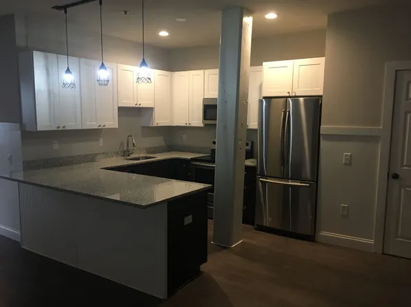 238 N George St APT 306, York, PA 17401