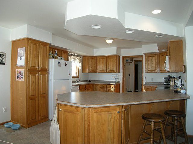 2nd image of 38 Overbrook Ave