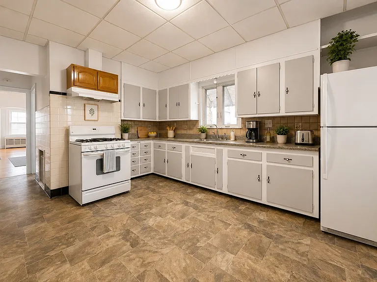 410 William St #2 — Photo 11