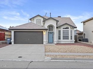 12645 Setting Sun Dr, El Paso, TX 79938