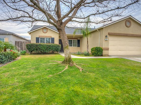 3rd image of 215 Dagenham Ct