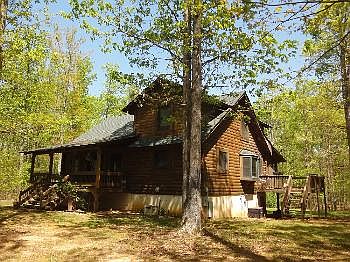 3rd image of 2648 Poplar Forest Dr