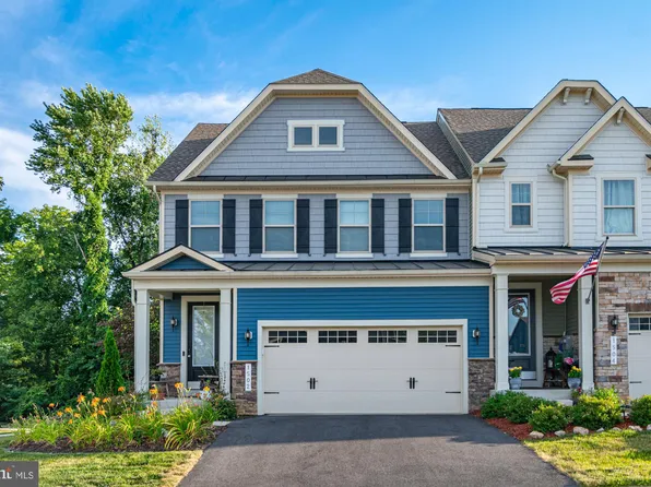 1502 Crampton St, Brunswick, MD 21716