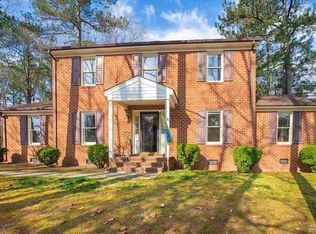 19910 Ivan Rd, South Chesterfield, VA 23803