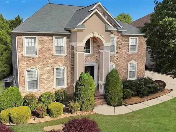 3247 Walnut Rdg, Atlanta, GA 30349