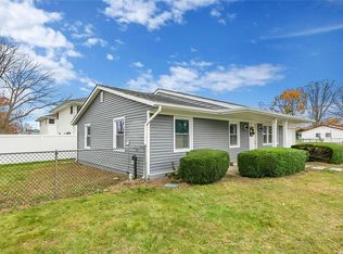 20 Cahill St, Amityville, NY 11701