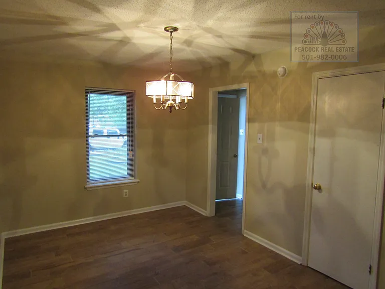 8 Patty Ln — Photo 4