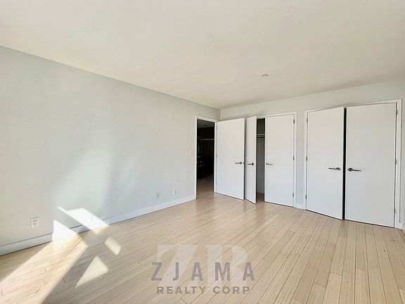 5th image of 601 Ocean Pkwy #22