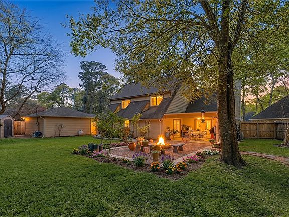 4th image of 8207 Colonial Oaks Ln