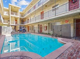 21219 Roscoe Blvd, Canoga Park, CA 91304