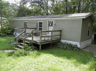 W7191 N Oakwood Cir, Neshkoro, WI 54960