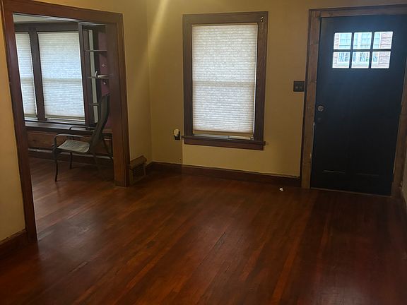 5th image of 11104 Thrush Ave