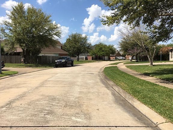 4th image of 19618 Golden Willow Dr