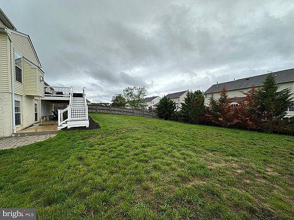 4th image of 107 Lynnehaven Dr