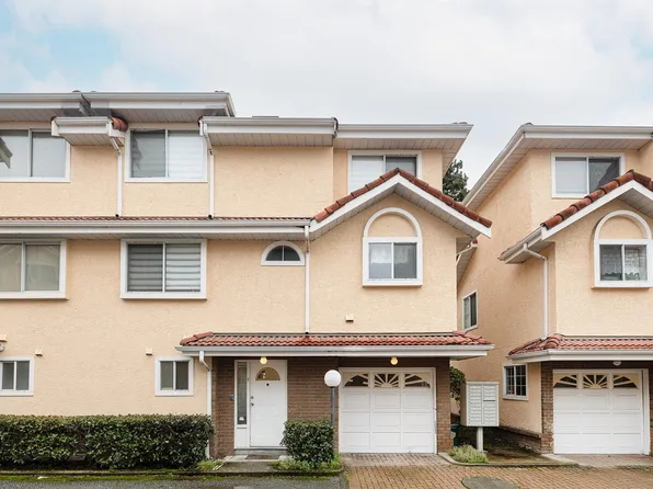 8651 General Currie Rd #5, Richmond, BC V6Y 1M3