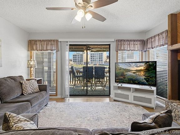 3rd image of 91 Southwood Shores Pl #1C