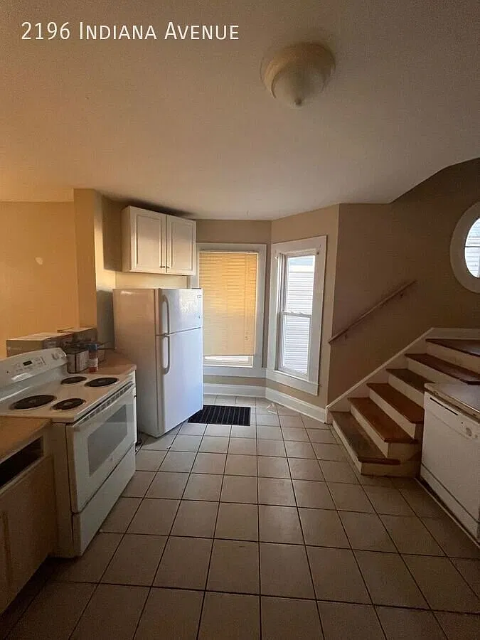 4 Bed 2 Bath Townhouse Available Fall 2027 — Photo 4