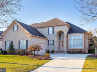 14 Villagio Ct, Cherry Hill, NJ 08003