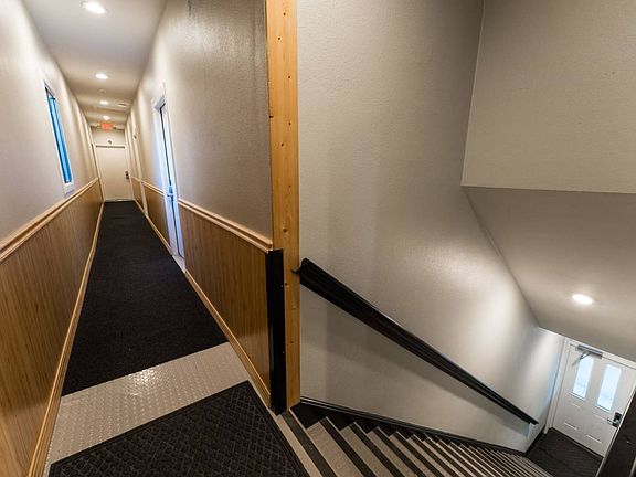2nd image of 2520 2nd Ave N #7