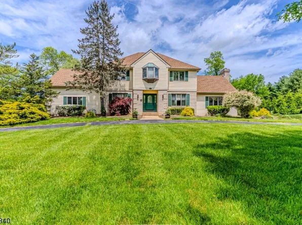 6 Ewing Dr, Raritan Twp., NJ 08822