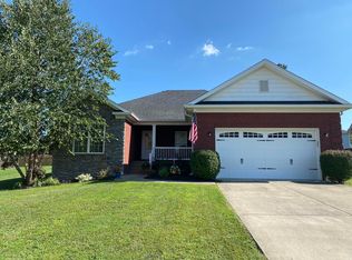 161 River Falls Dr, Mount Washington, KY 40047