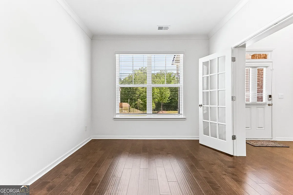 Building Photo - 1307 Trident Maple Chase