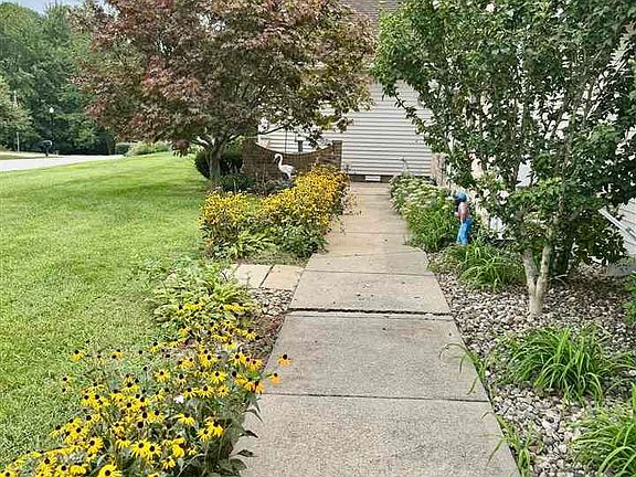 4th image of 1146 N Hunters Ct
