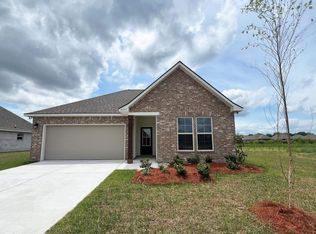 4897 Greens Dr, Addis, LA 70710