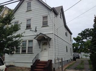 13 Maple St, Garfield, NJ 07026