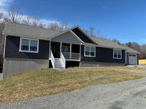 1129 Hamlin Hwy, Lake Ariel, PA 18436
