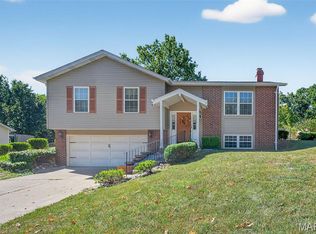 1630 Donnybrook Ln, Imperial, MO 63052
