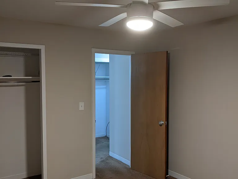 11850 Edgewater Dr #101 — Photo 10