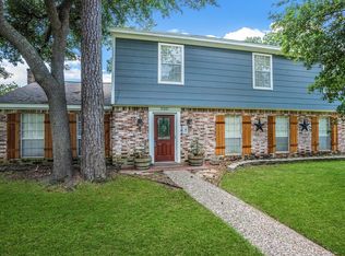 17227 Rolling Creek Dr, Houston, TX 77090